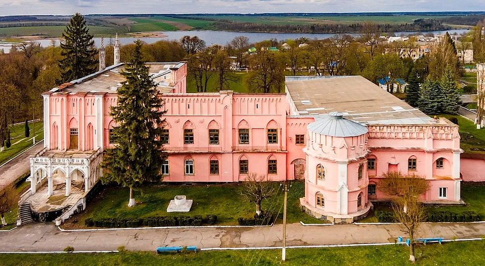 Новини Вінниці - фото з Був замок, а тепер коледж для агрономів. Розповідаємо про розкішний маєток графа Львова у Чернятині