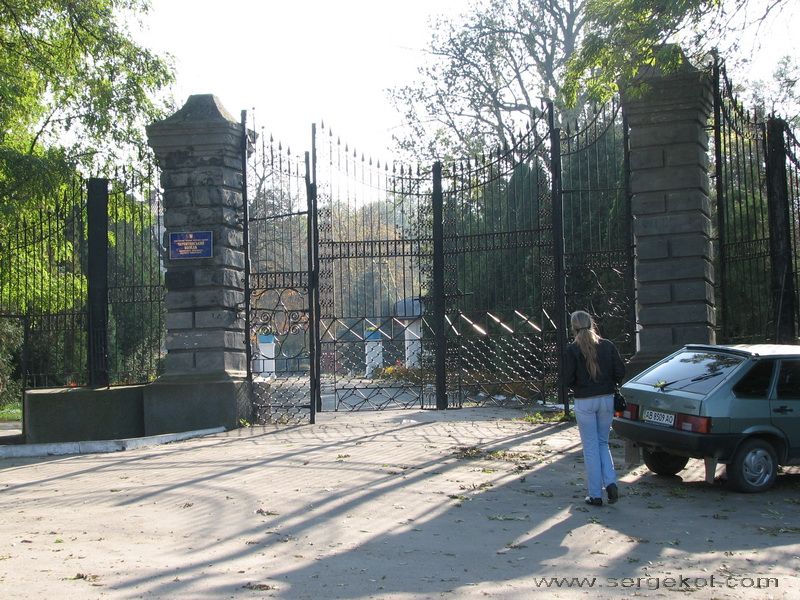 Новини Вінниці - фото з Був замок, а тепер коледж для агрономів. Розповідаємо про розкішний маєток графа Львова у Чернятині
