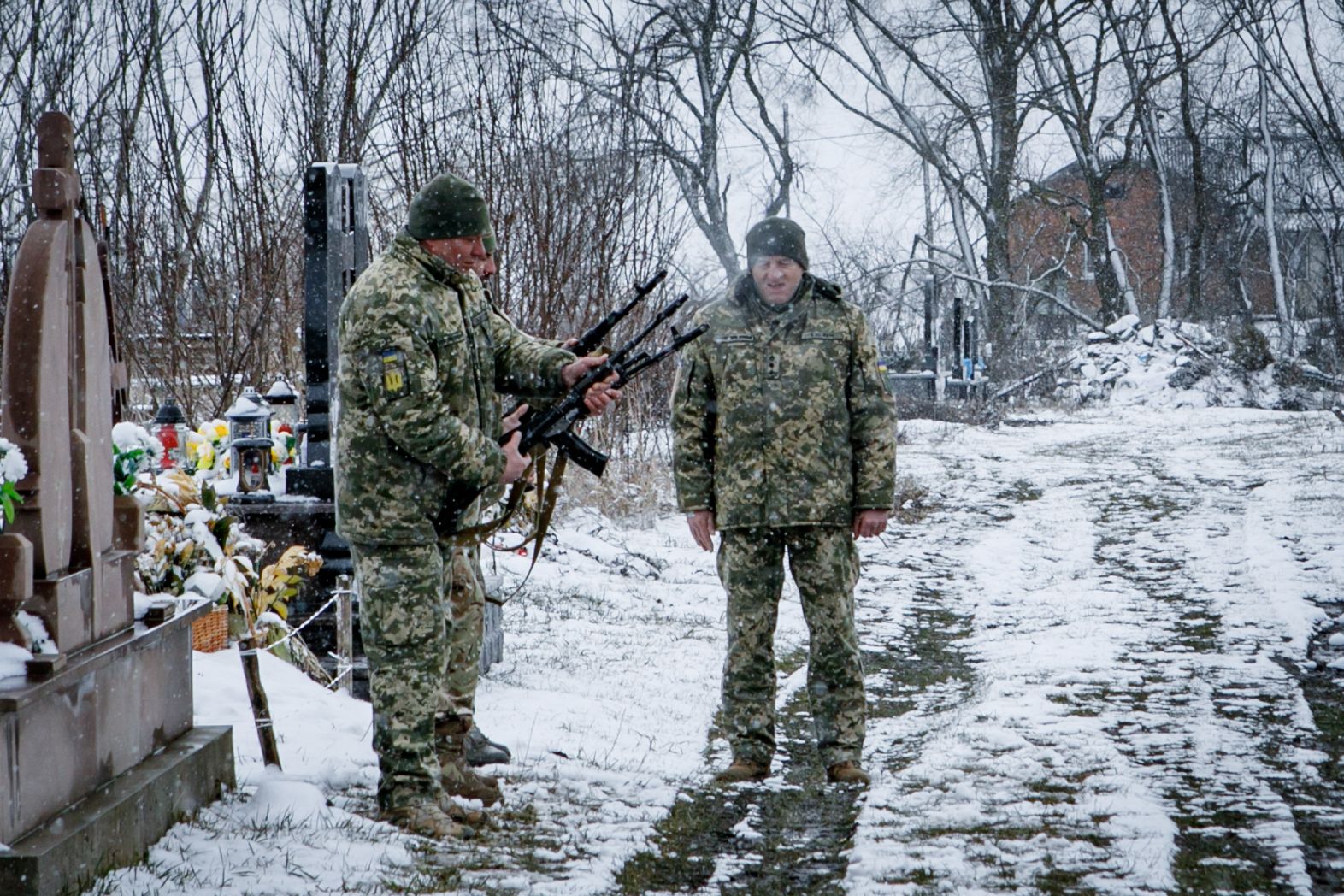 Новини Тернополя - фото з «Він був позитивним, привітним…». 105 бригада попрощалась з побратимом Олегом Сагайдаком