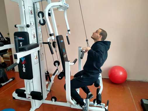 Новини Хмельницького - фото з Не міг сам їсти та рухатися після ДТП: історія незламного лейтенанта з Хмельницького