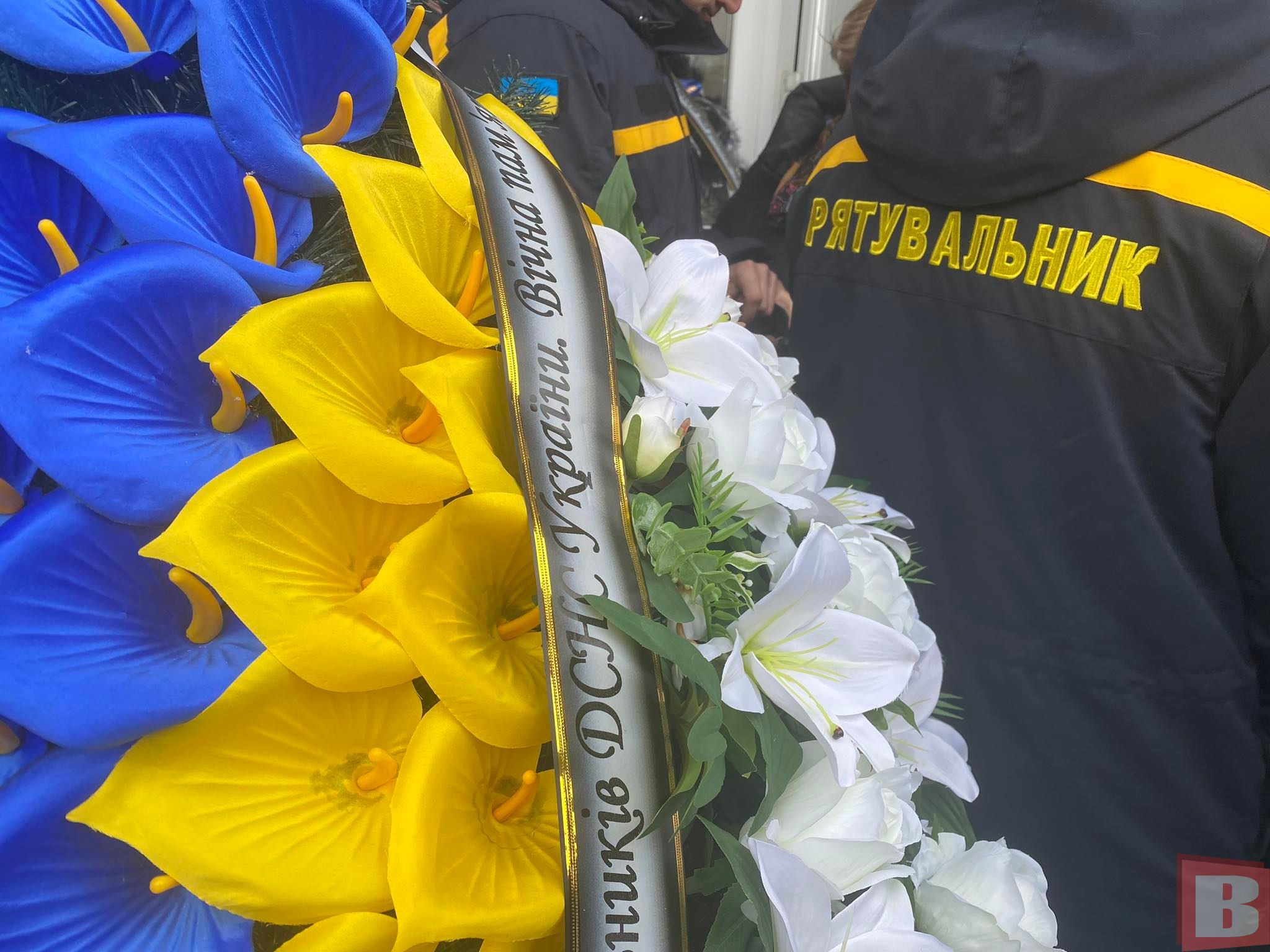 Новини Хмельницького - фото з Один мав одружуватися, інший - мав двох дітей: у Хмельницькому попрощалися з рятувальниками