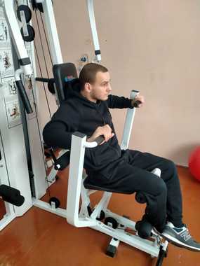 Новини Хмельницького - фото з Не міг сам їсти та рухатися після ДТП: історія незламного лейтенанта з Хмельницького