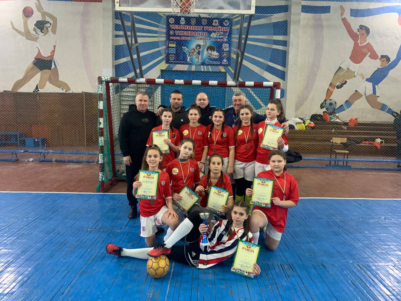 Новини Вінниці - фото з Команда Бару виграла футзальний чемпіонат області серед дівчат, здолавши вінницьку «Ниву»