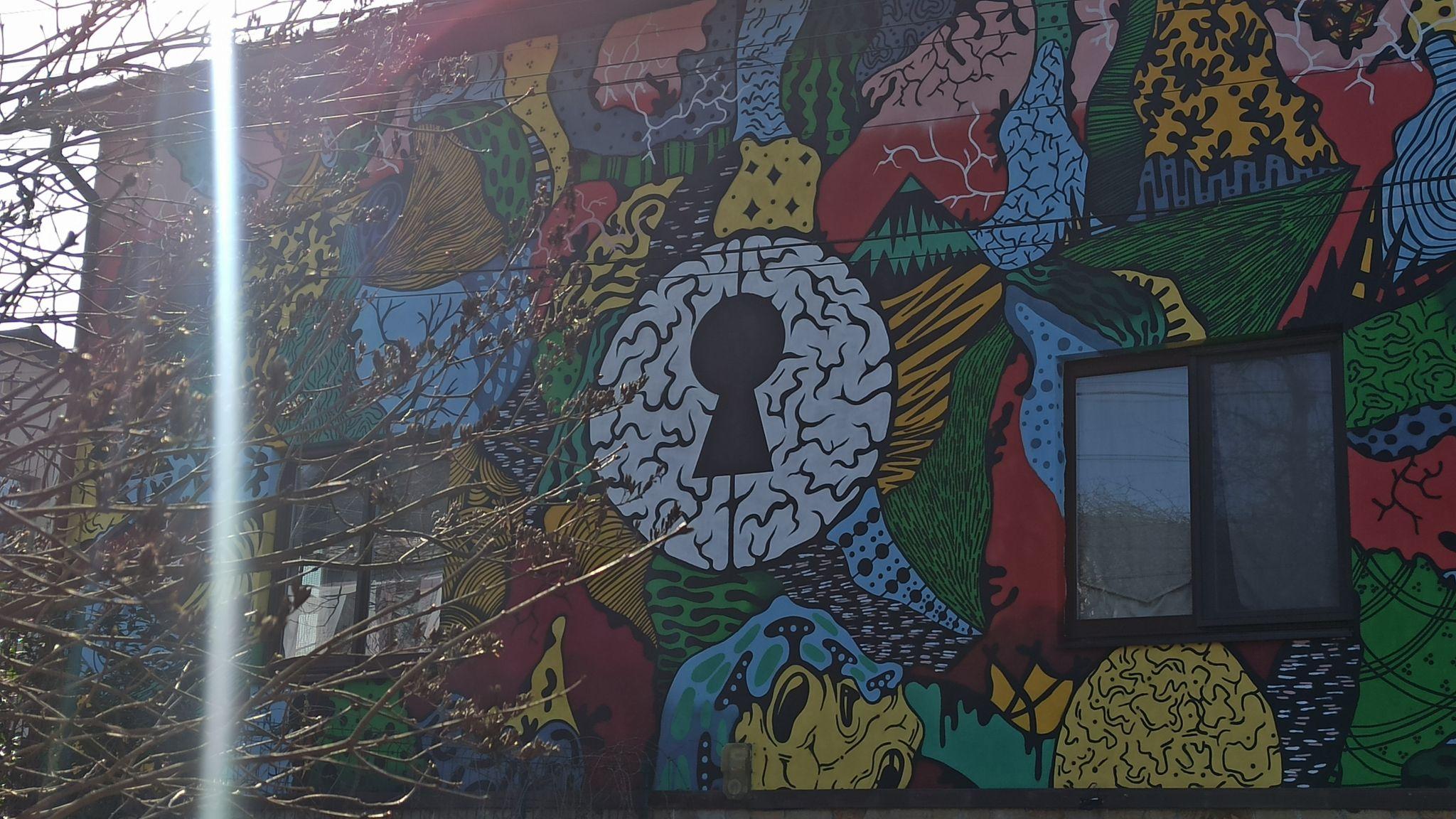 Новини Тернополя - фото з Кожен тут бачить щось своє. Показуємо, як виглядає незвичайний будинок у Кутківцях