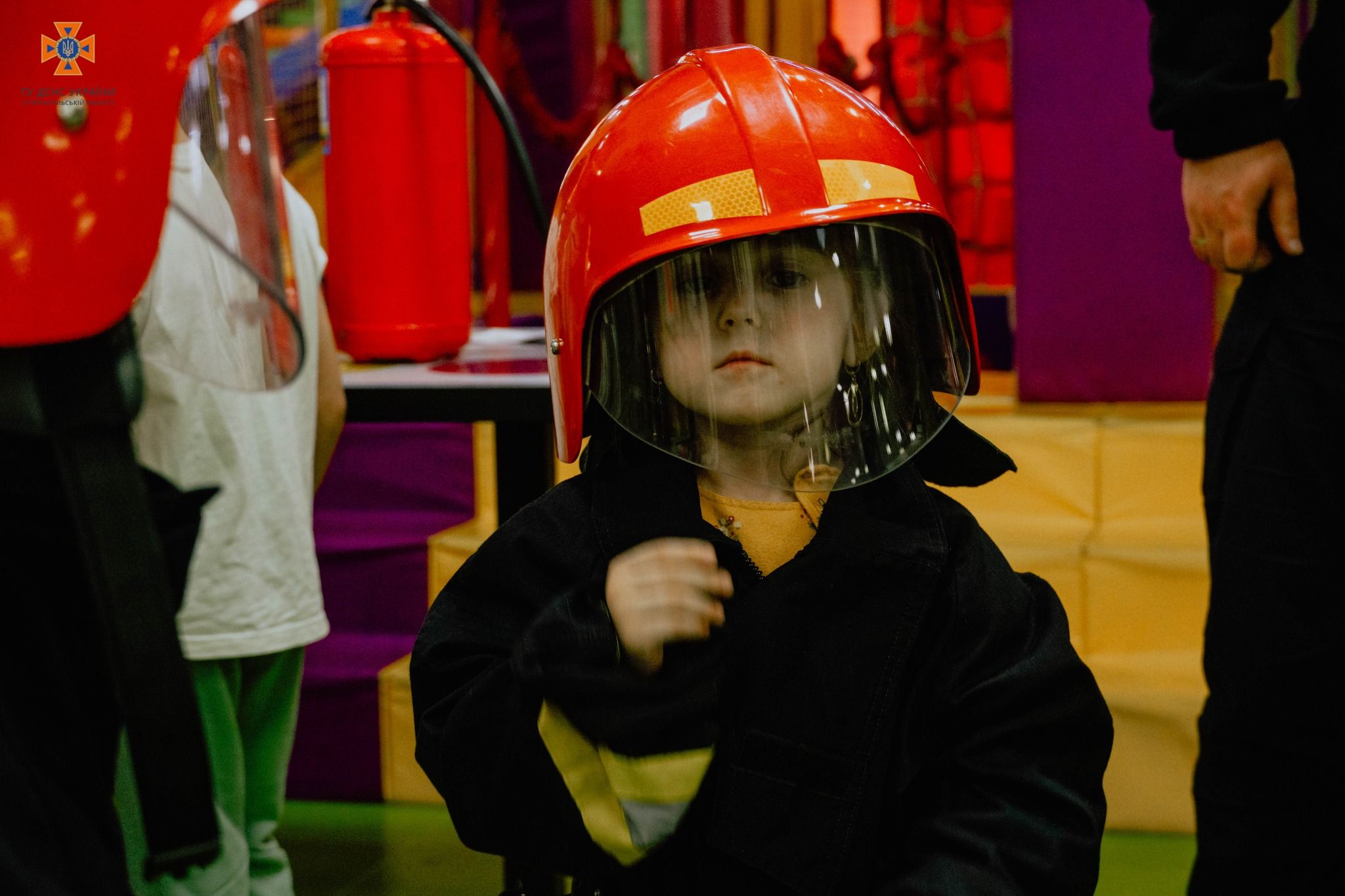 Новини Тернополя - фото з Рятувальники провели «Урок безпеки» для юних тернополян