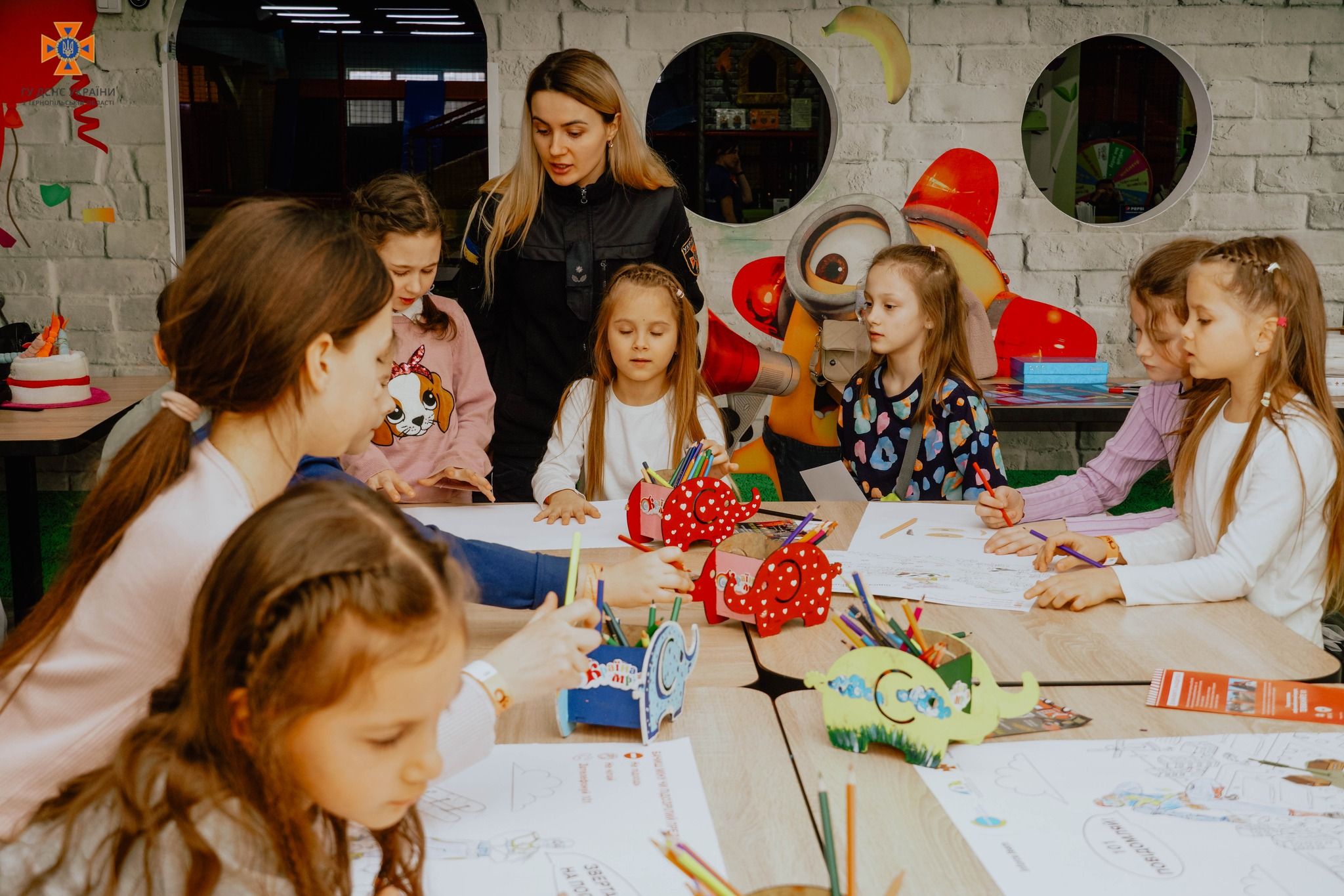 Новини Тернополя - фото з Рятувальники провели «Урок безпеки» для юних тернополян