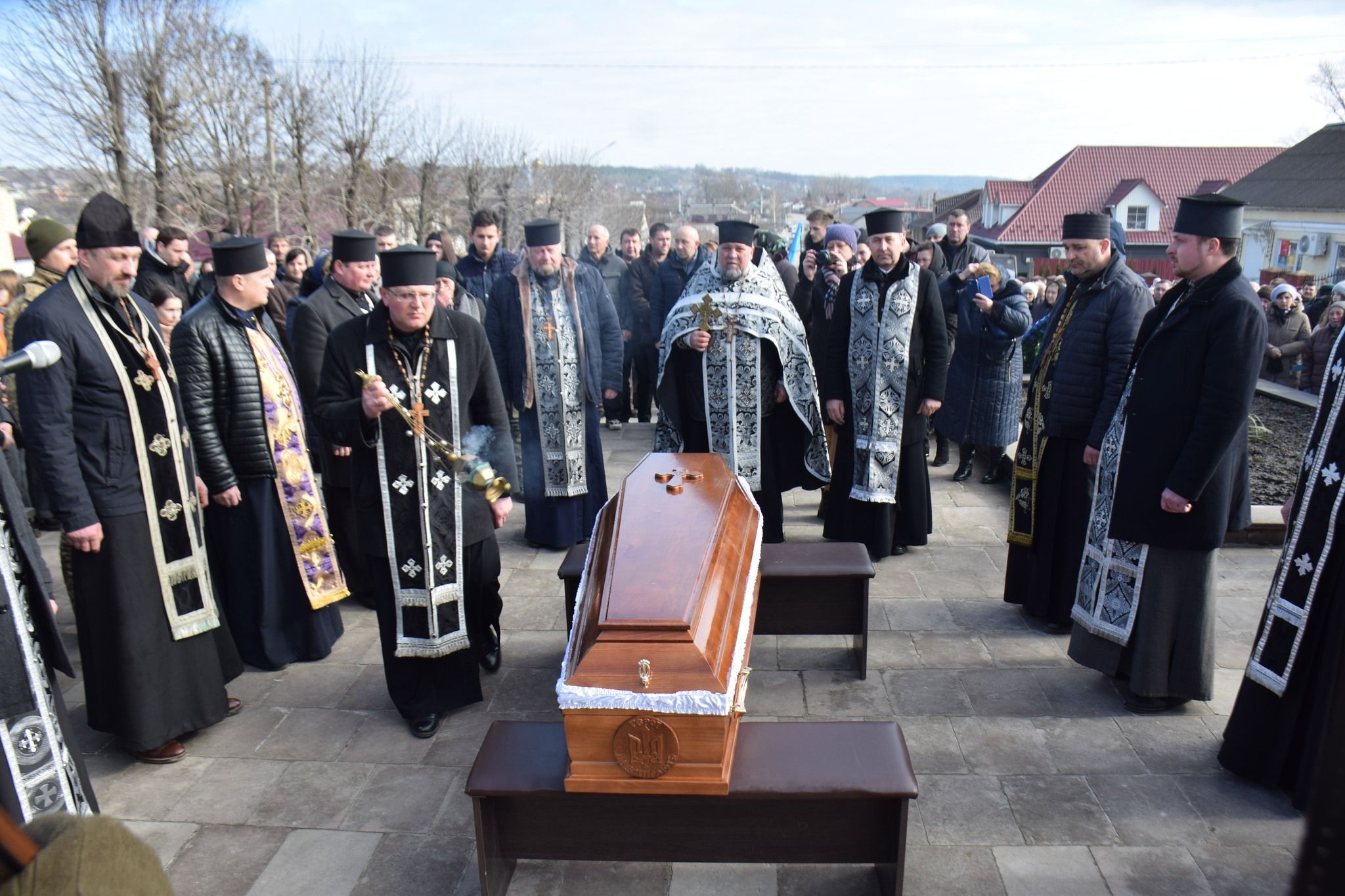 Новини Тернополя - фото з Людина щирої душі і воїн з великим серцем: на Тернопільщині попрощалися з Героєм Юрієм Воляницьким
