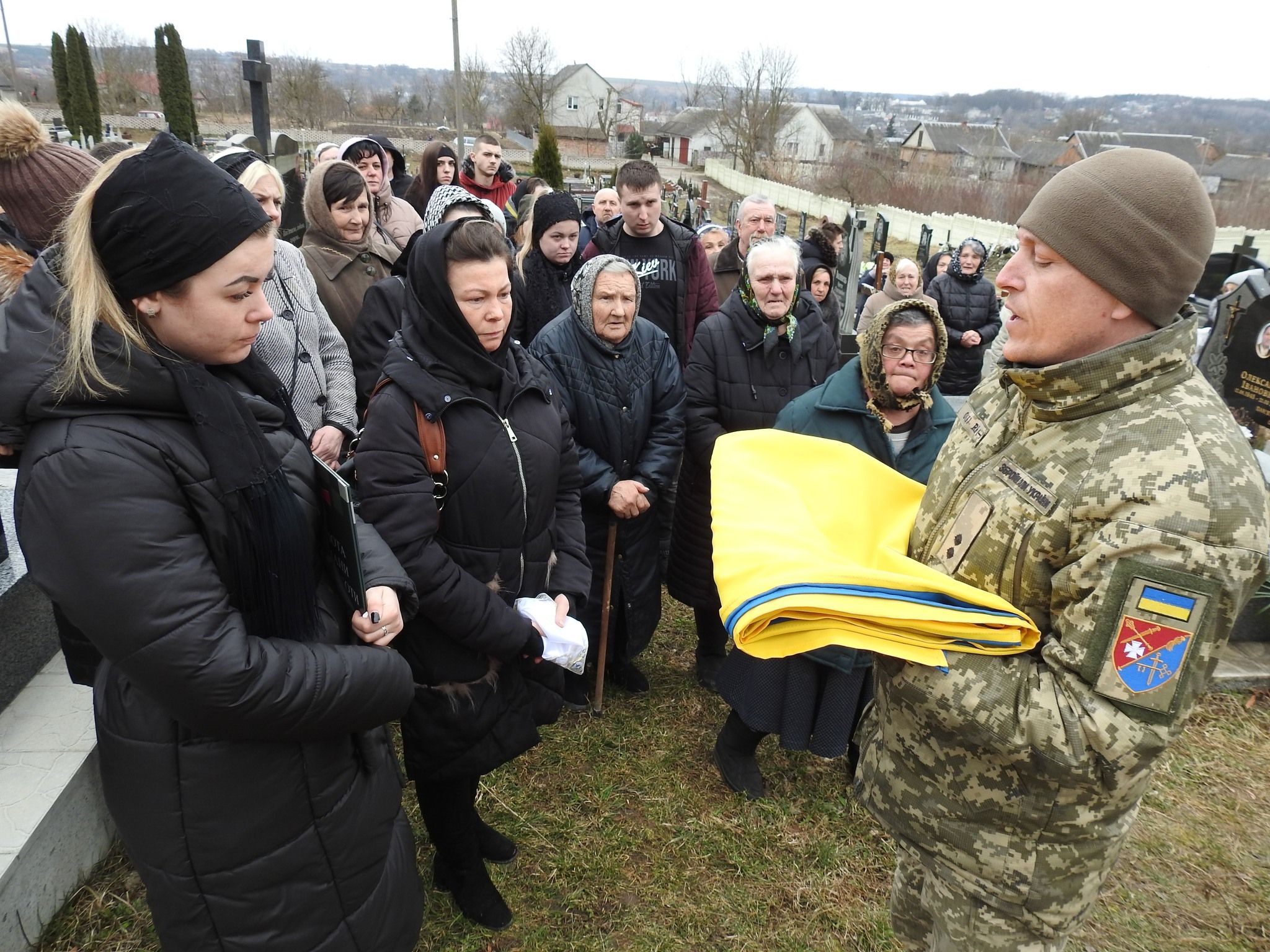 Новини Тернополя - фото з Людина щирої душі і воїн з великим серцем: на Тернопільщині попрощалися з Героєм Юрієм Воляницьким