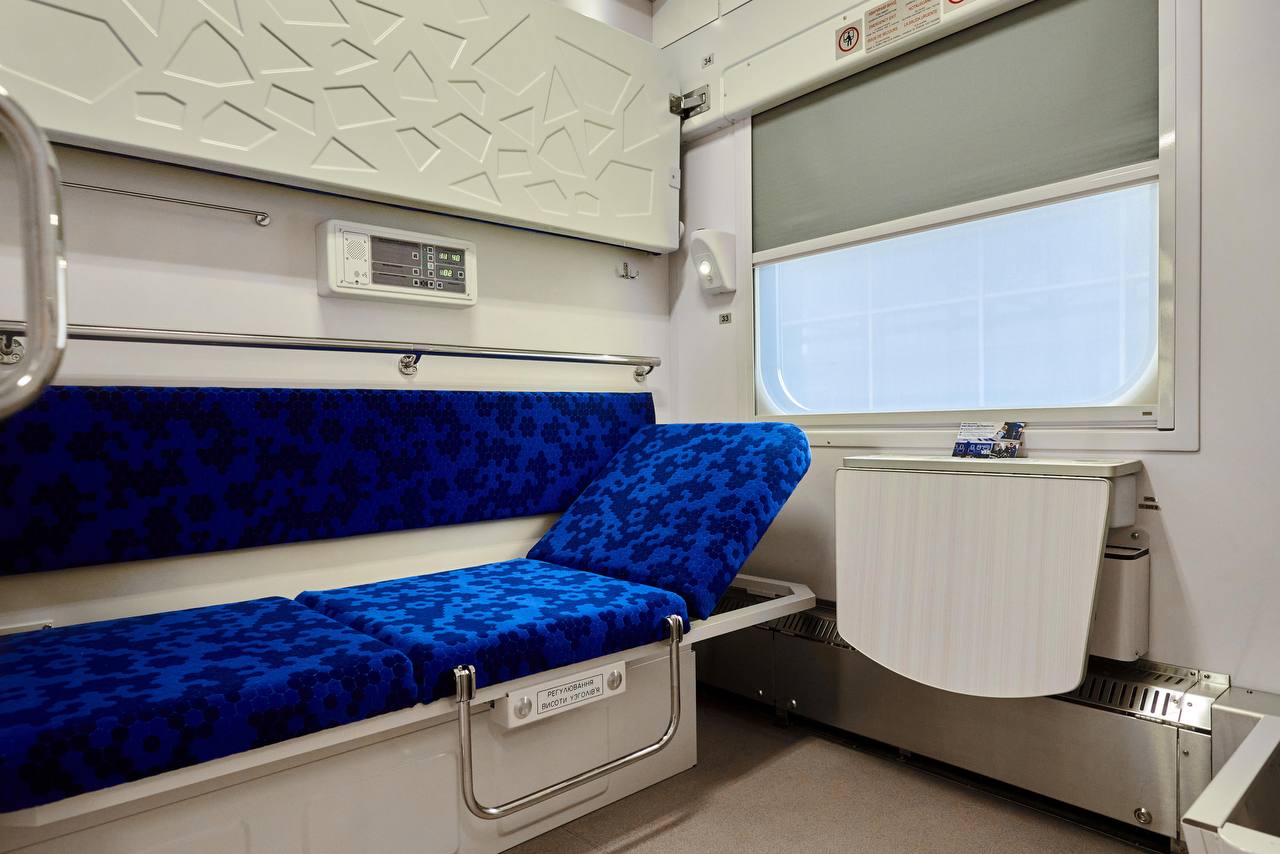 Новини Тернополя - фото з Через Тернопіль прямуватимуть потяги з вагонами для пасажирів з інвалідністю