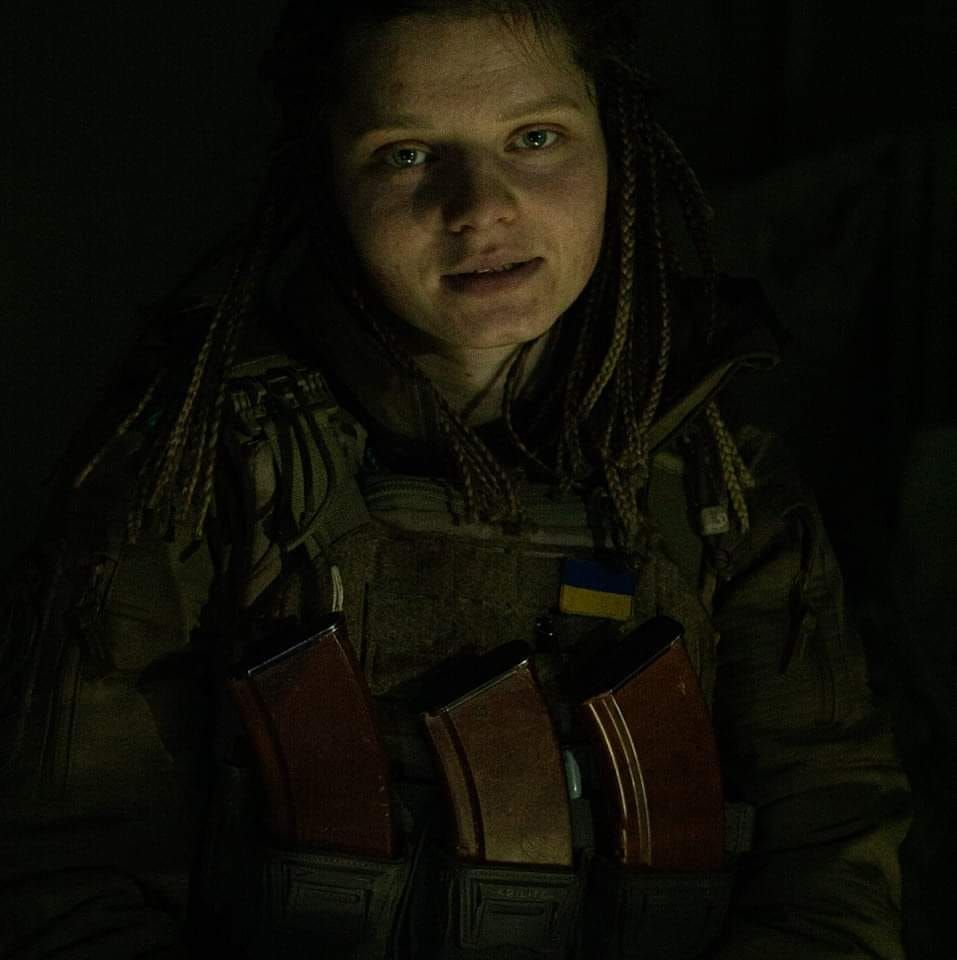 Новини Вінниці - фото з Під Бахмутом загинула бойова медикиня Яна Рихліцька з Вінниці. Їй було 29 років