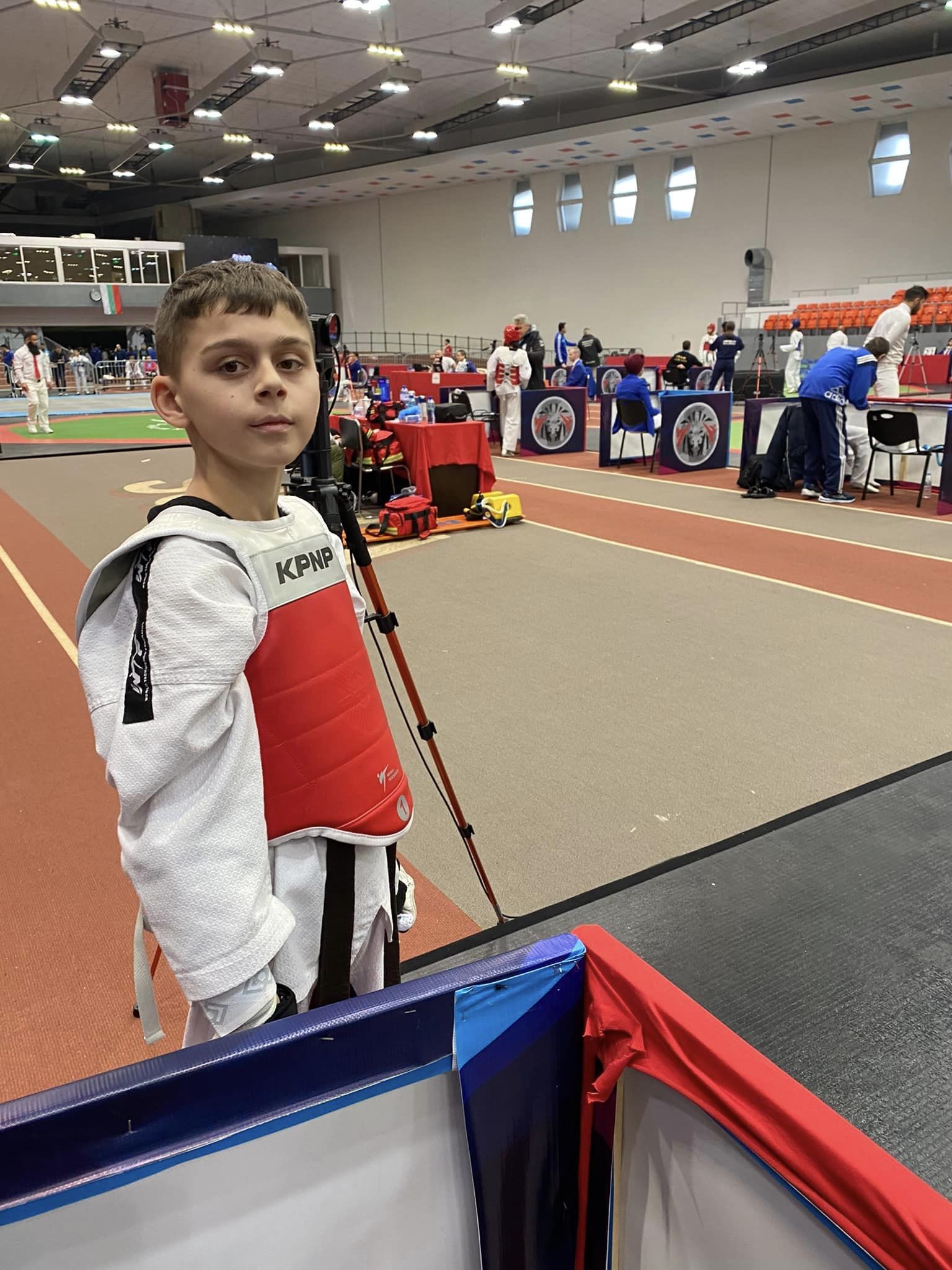 Новини Вінниці - фото з Юний вінницький тхеквондист Артем Семенюк здобув срібло Кубку світу у Болгарії