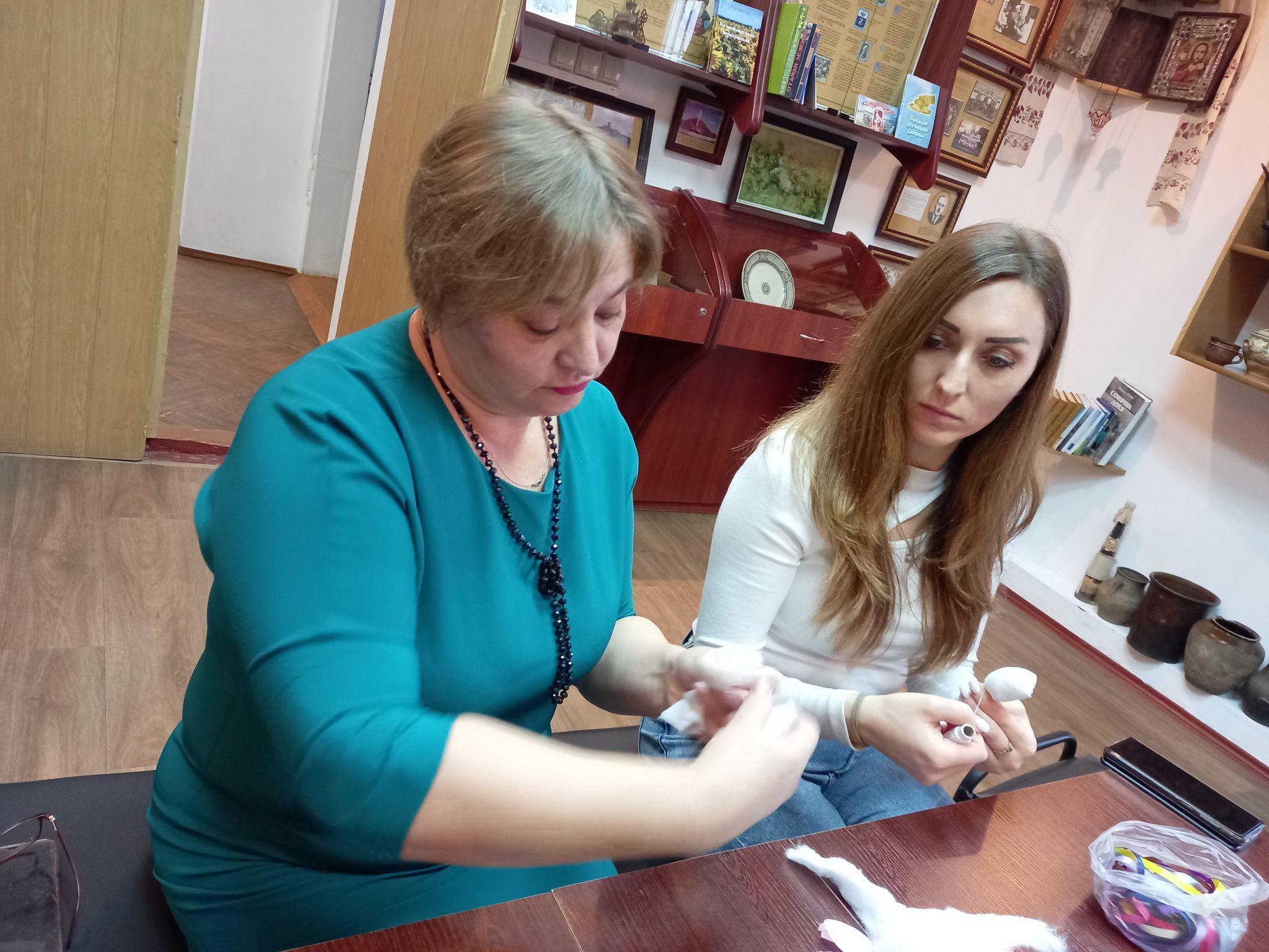 Новини Козятина - фото з Зарядилися позитивом і створили автентичні обереги