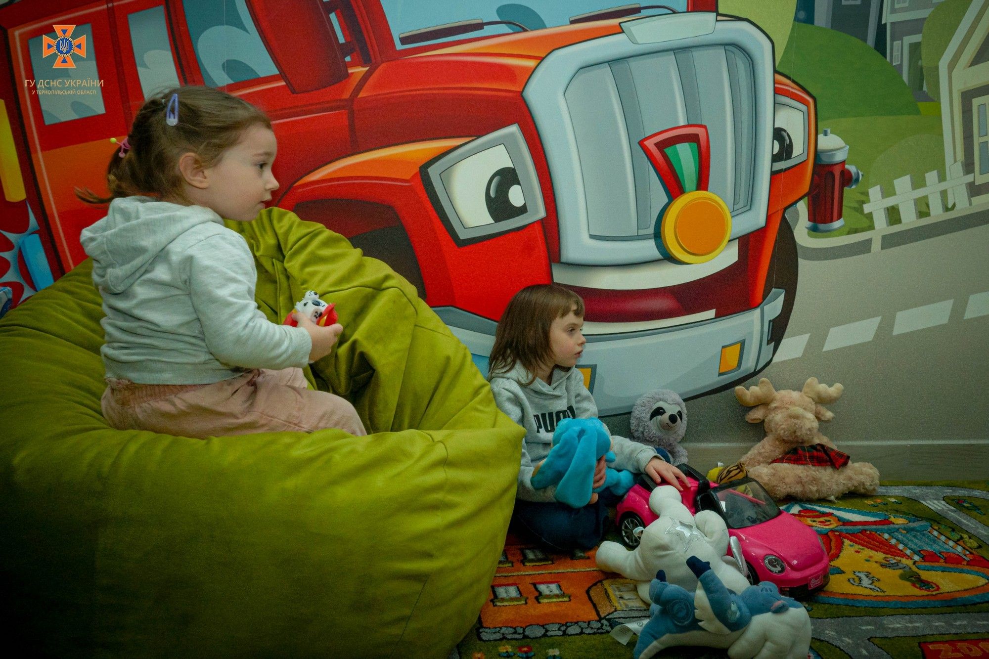 Новини Тернополя - фото з У Тернополі рятувальники приймали в гостях «майбутню зміну»