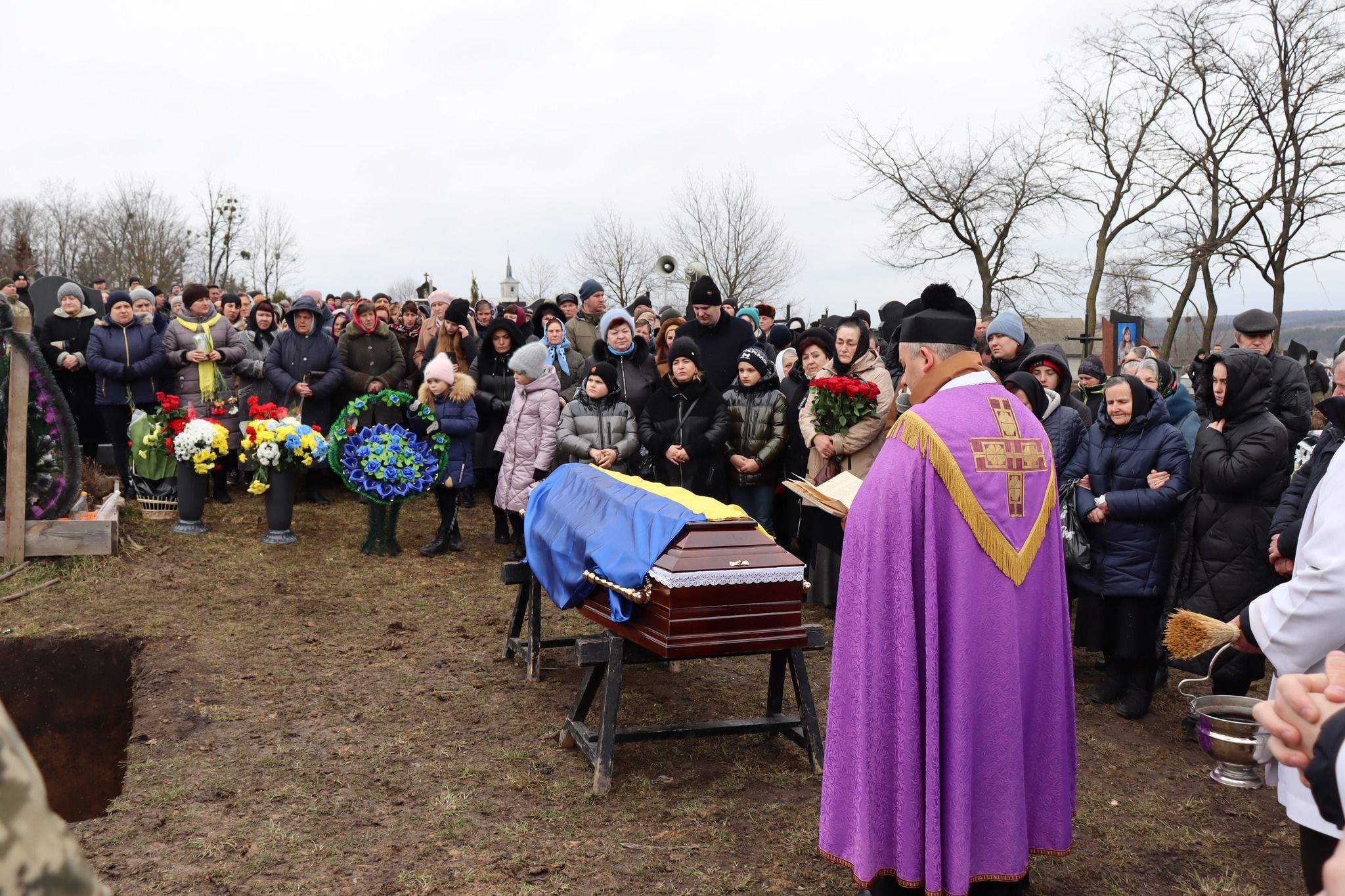 Новини Хмельницького - фото з “Пролита кров не мине безслідно”: у боях загинули двоє воїнів з Хмельниччини