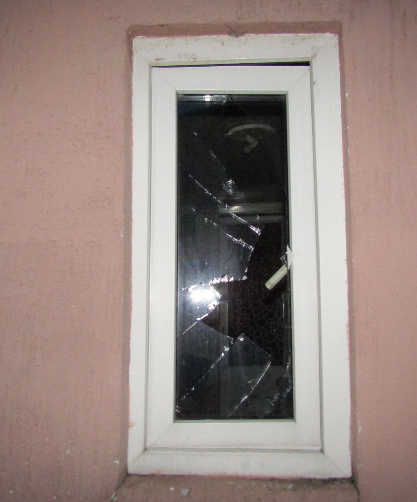 Новини Хмельницького - фото з Гастролер із Хмельниччини обікрав будинок на Житомирщині та потрощив вікна