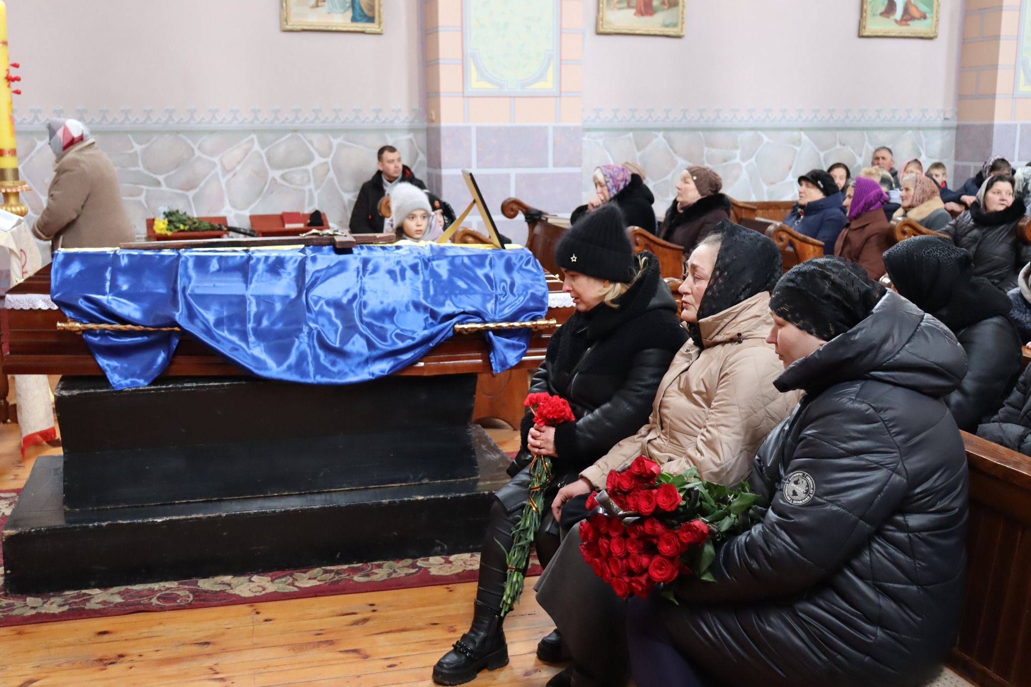 Новини Хмельницького - фото з “Пролита кров не мине безслідно”: у боях загинули двоє воїнів з Хмельниччини