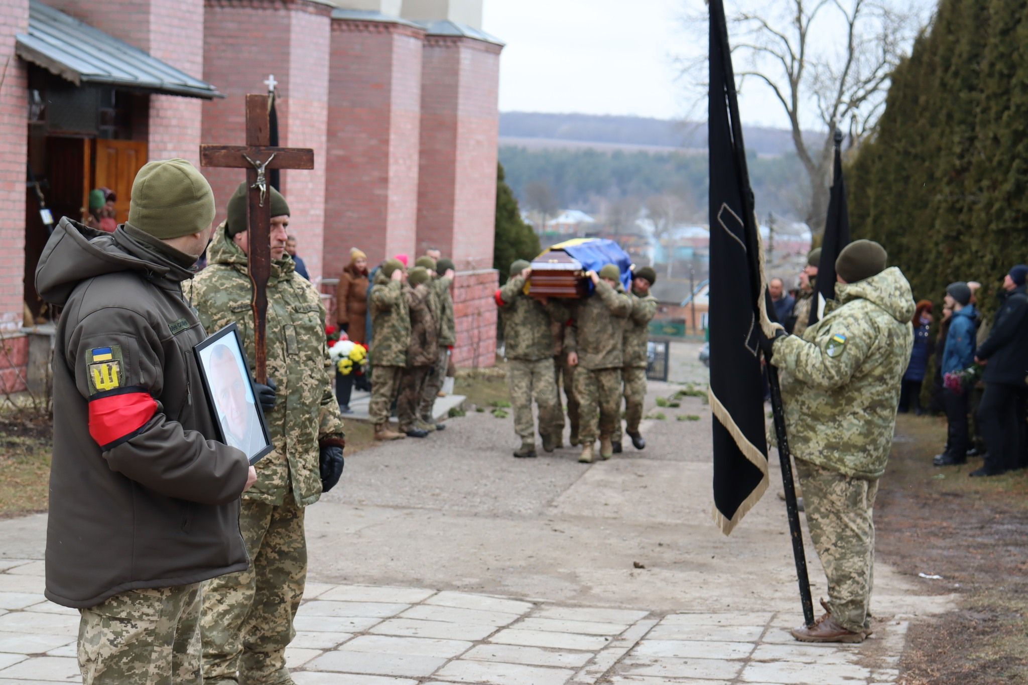 Новини Хмельницького - фото з “Пролита кров не мине безслідно”: у боях загинули двоє воїнів з Хмельниччини