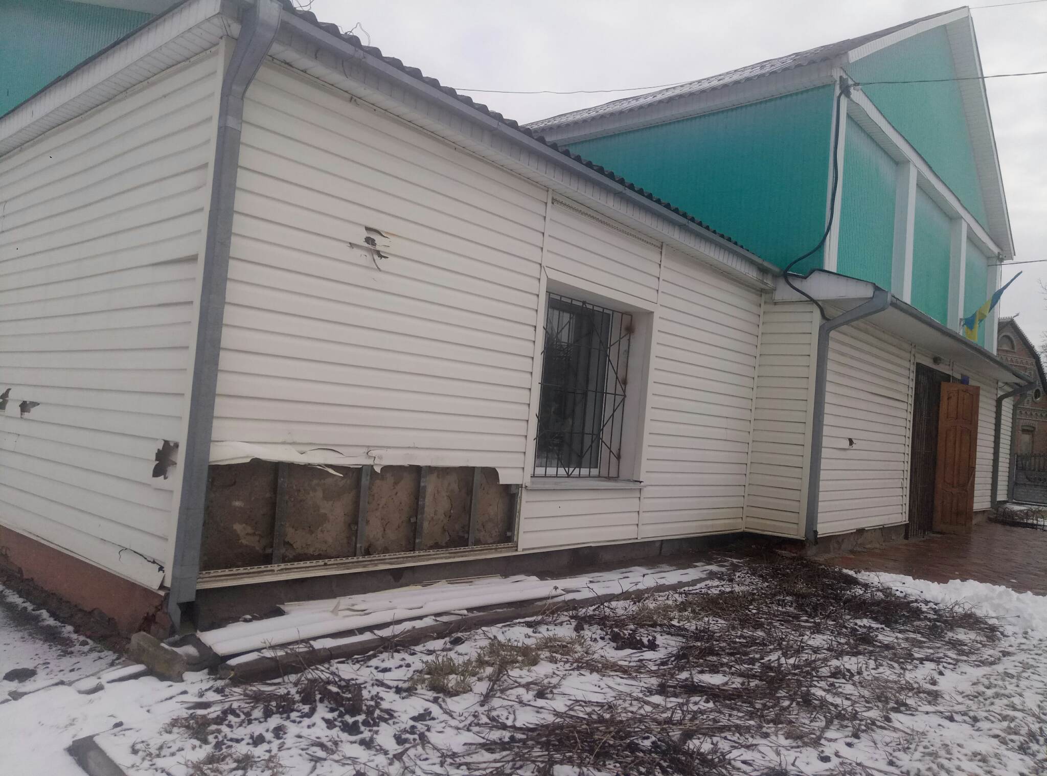 Новини Козятина - фото з У селі Козятин неповнолітні влаштували погром — пошкодили три альтанки