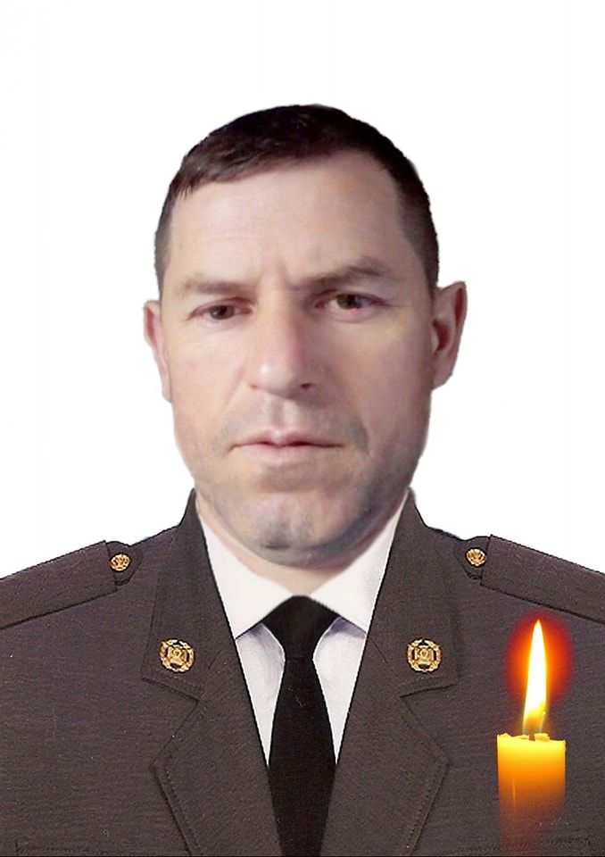 Новини Тернополя - фото з Тернопільщина прощається із загиблим Героєм Віктором Бугаєм