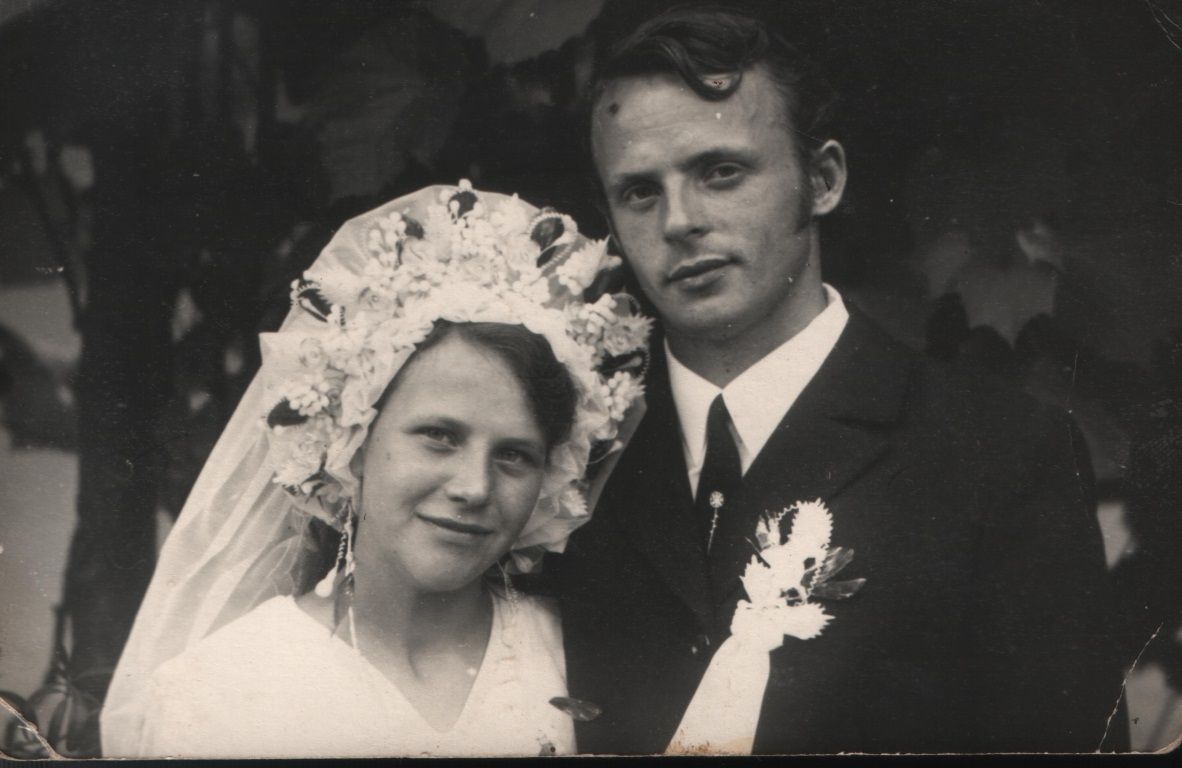 Новини Вінниці - фото з Виготовлення весільних воскових віночків на Вінниччині — елемент культурної спадщини України