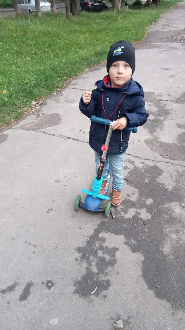 Новини Вінниці - фото з «Це буде цілий рік масажів». Продовження історії Владика, якому невдало зробили операцію