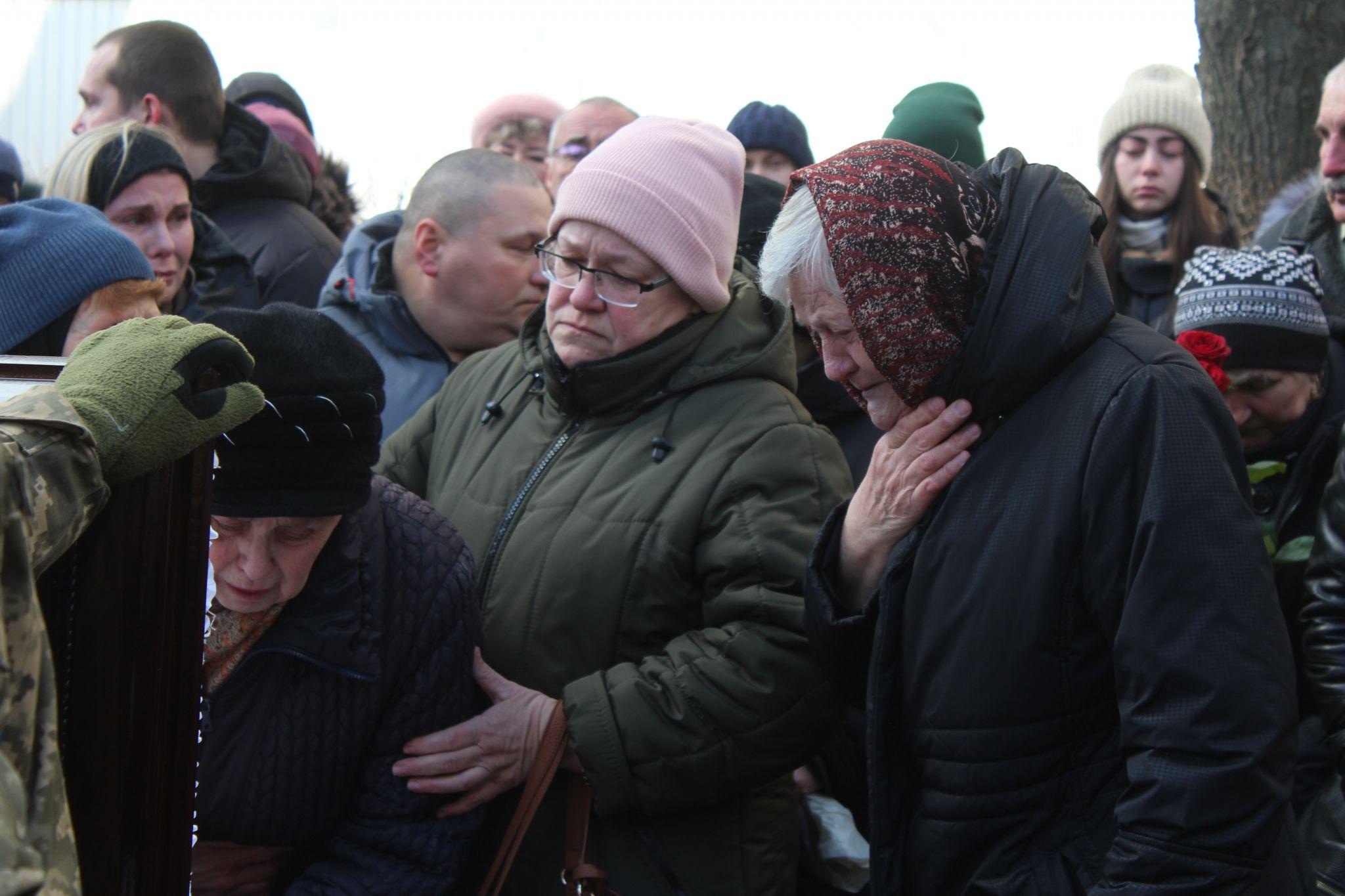 Новини Вінниці - фото з «Маємо виконати його обіцянку — здобути перемогу». У Вінниці попрощалися з Віктором Стасюком