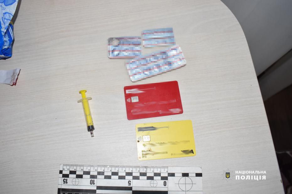 Новини Вінниці - фото з КОРД затримав наркоторговців: підозрюваного вклали обличчям на асфальт