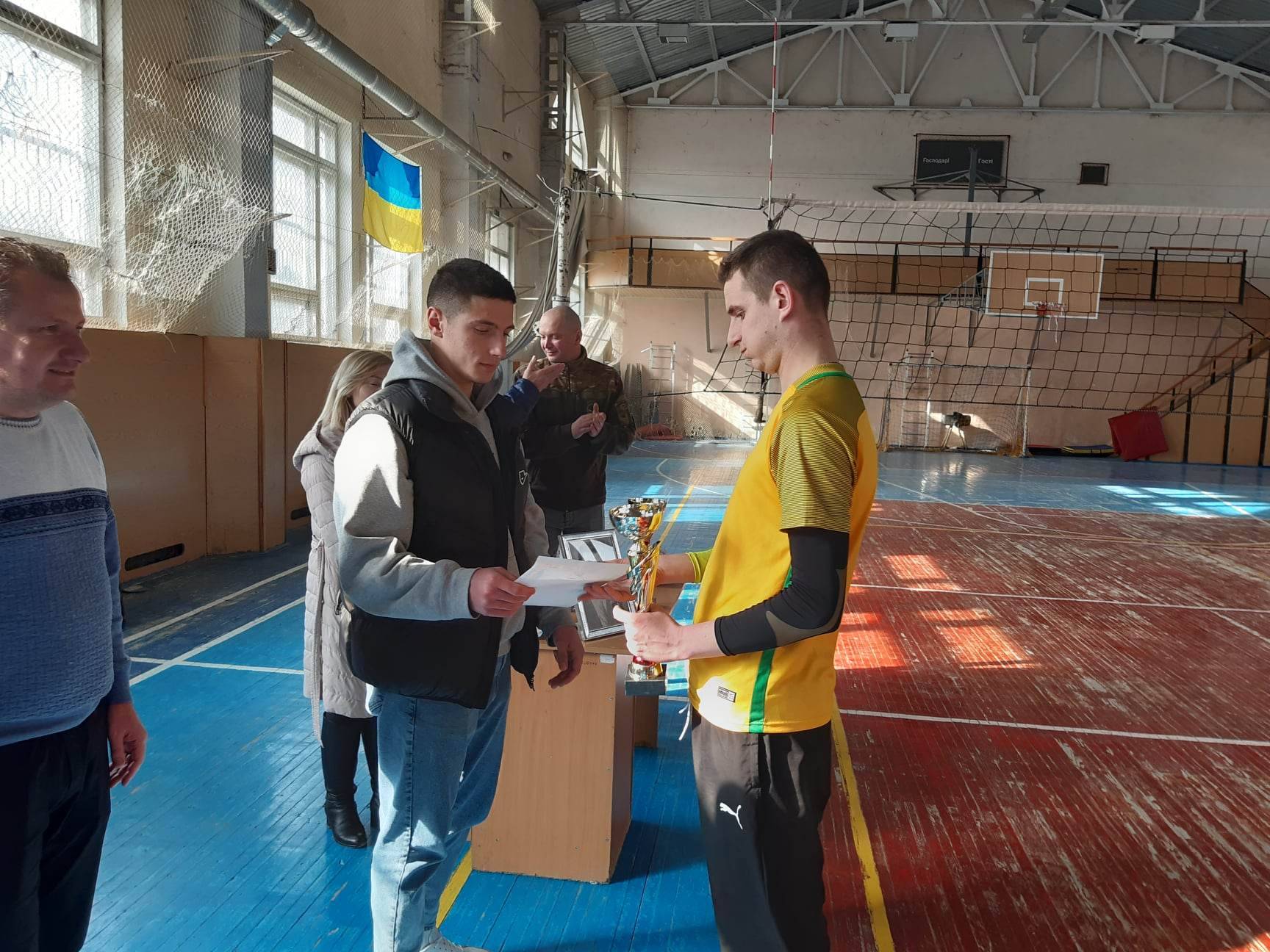 Новини Тернополя - фото з На пам’ятному турнірі в Бережанах збирали кошти для ЗСУ