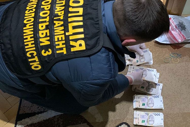 Новини Тернополя - фото з У Тернополі затримали наркоторговців