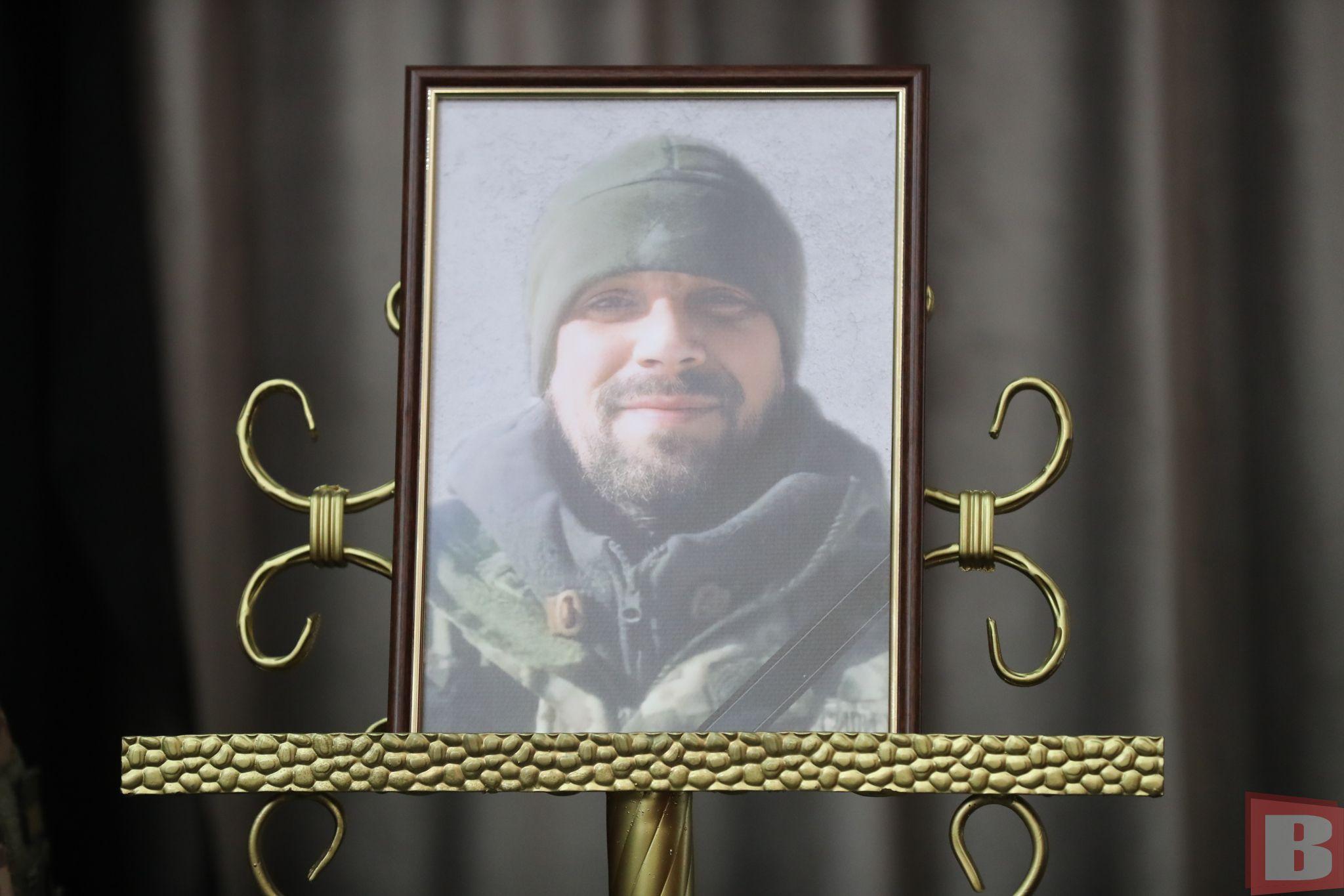 Новини Хмельницького - фото з «Були руки від Бога». Попрощалися з хмельницьким військовим Юрієм Леськовим