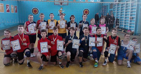 Новини Тернополя - фото з Юні волейболісти тернопільського «Інваспорту» стали кращими в Україні