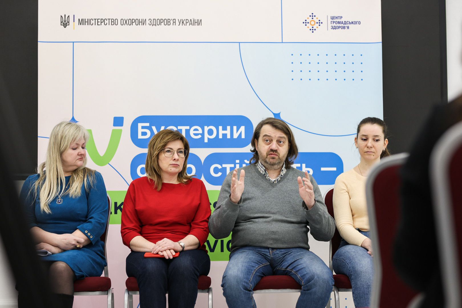 Новини Вінниці - фото з Навіщо робити бустерну вакцину, якщо корона постійно мутує і ти вже купу раз перехворів