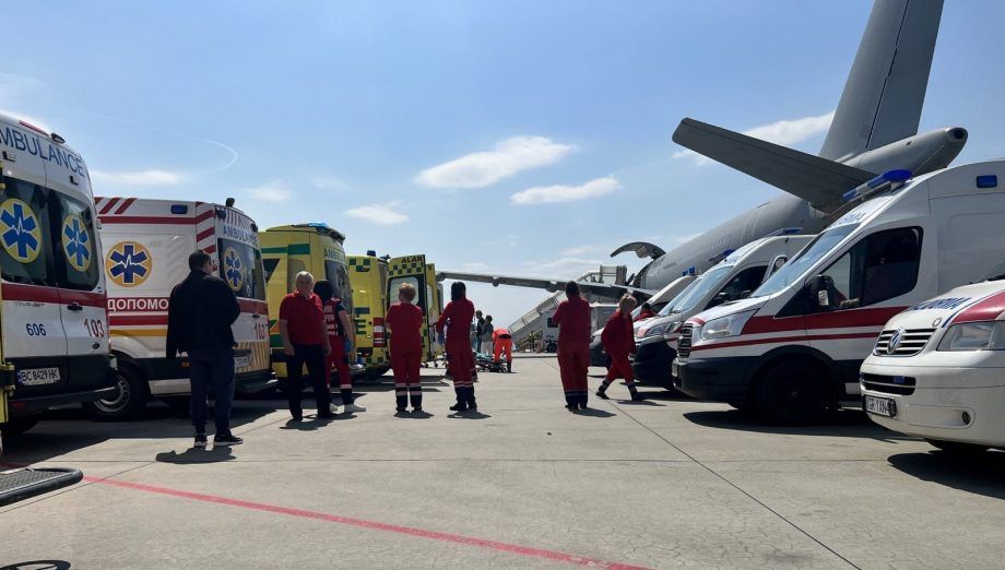 Новини Тернополя - фото з Захисники України можуть лікуватись за кордоном. Яка процедура?