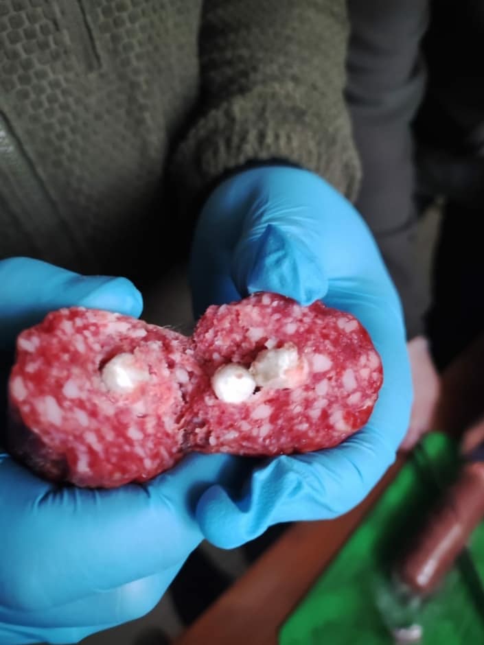 Новини Хмельницького - фото з Ув’язненому в Хмельницькому СІЗО намагалися передати ковбасу зі «сюрпризом»