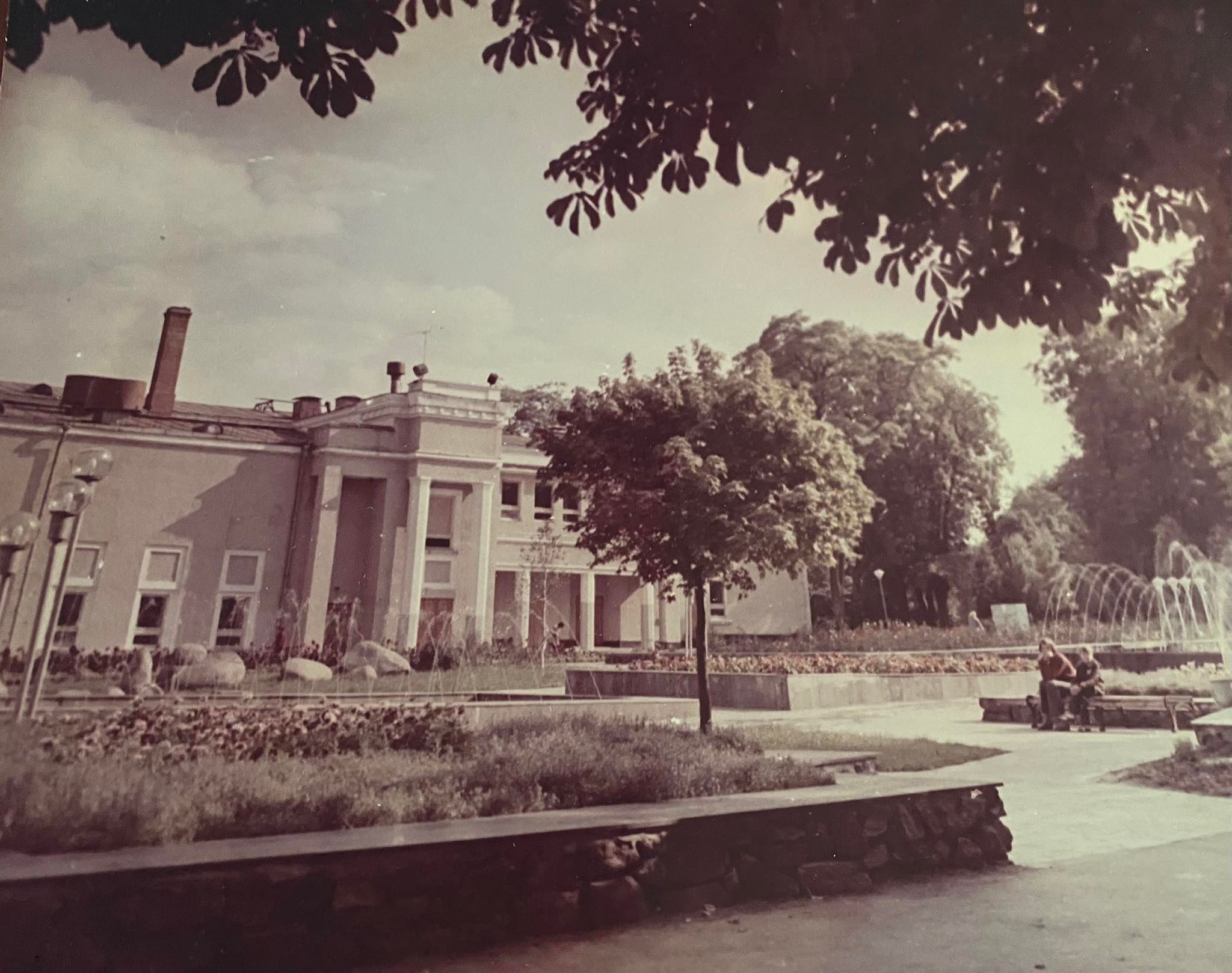 Новини Хмельницького - фото з Знайшли 22 унікальних ретро фото Хмельницького Нет описания.