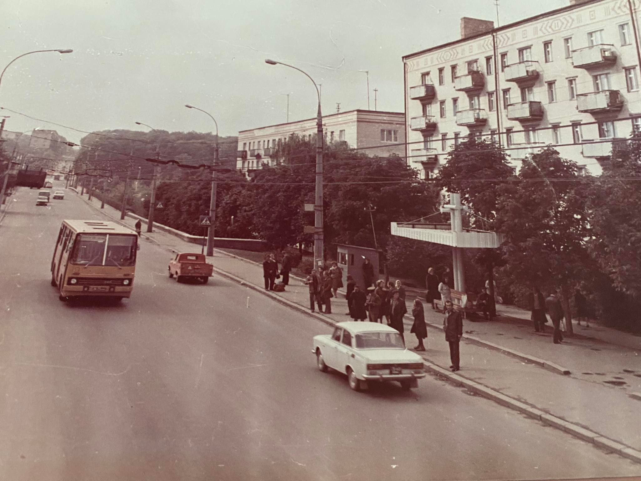 Новини Хмельницького - фото з Знайшли 22 унікальних ретро фото Хмельницького Нет описания.