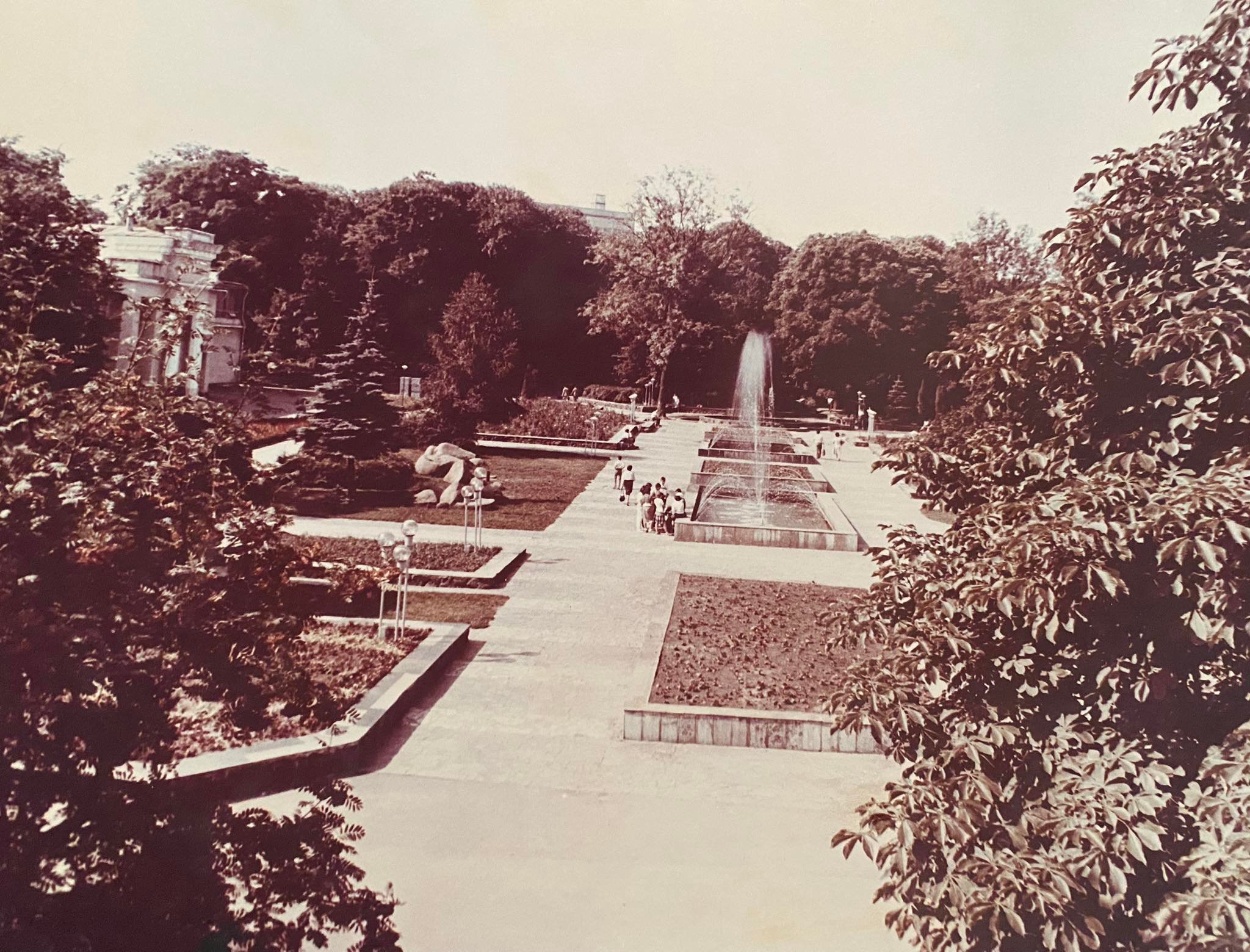 Новини Хмельницького - фото з Знайшли 22 унікальних ретро фото Хмельницького Нет описания.