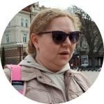 Новини Тернополя - фото з Проти прапорів на трусах і горілці. Як тернополяни ставляться до патріотичної символіки на товарах?