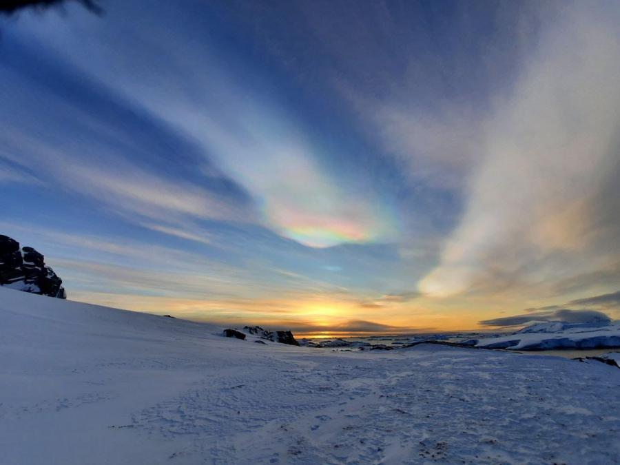 На зображенні може бути: природа та хмара