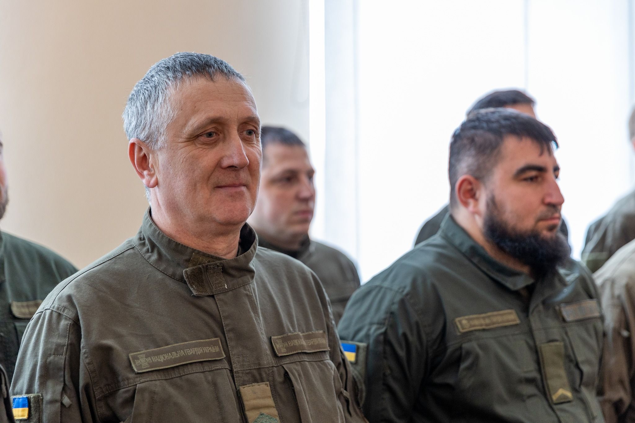 Новини Тернополя - фото з Нацгардійці подарували Тернопільщині прапор з Донеччини