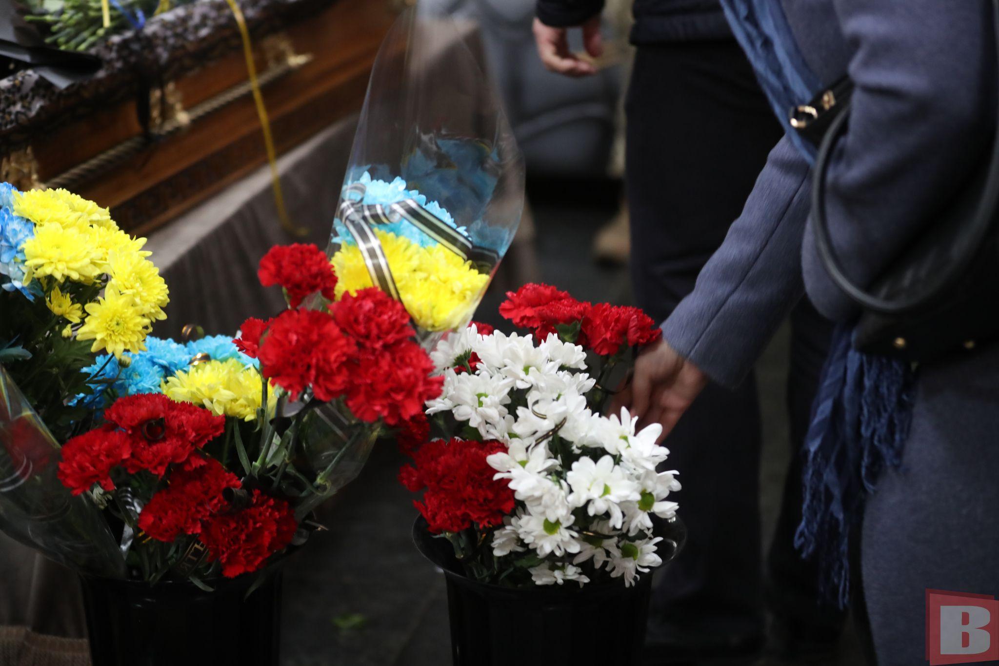 Новини Хмельницького - фото з Без батька залишився п’ятикласник: у Хмельницькому попрощалися з Андрієм Гнатюком