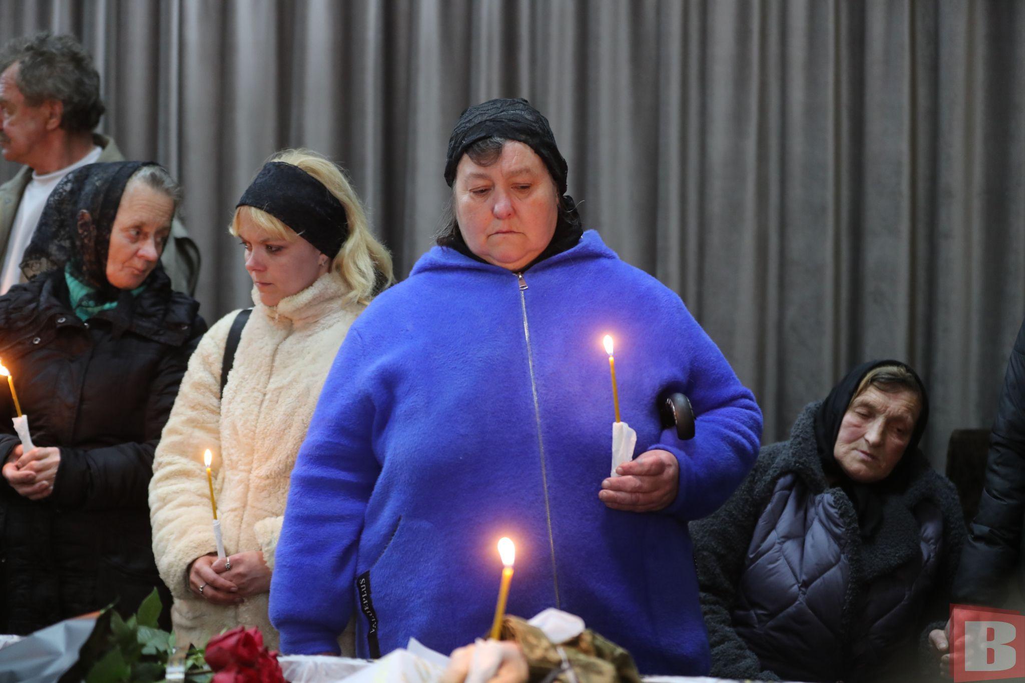 Новини Хмельницького - фото з Без батька залишився п’ятикласник: у Хмельницькому попрощалися з Андрієм Гнатюком