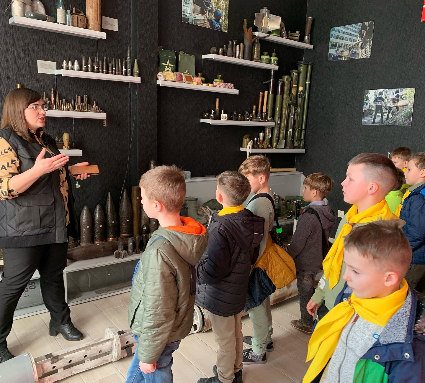 Новини Тернополя - фото з До рятувальників Тернопільщини завітали «Хоробрі їжаки»