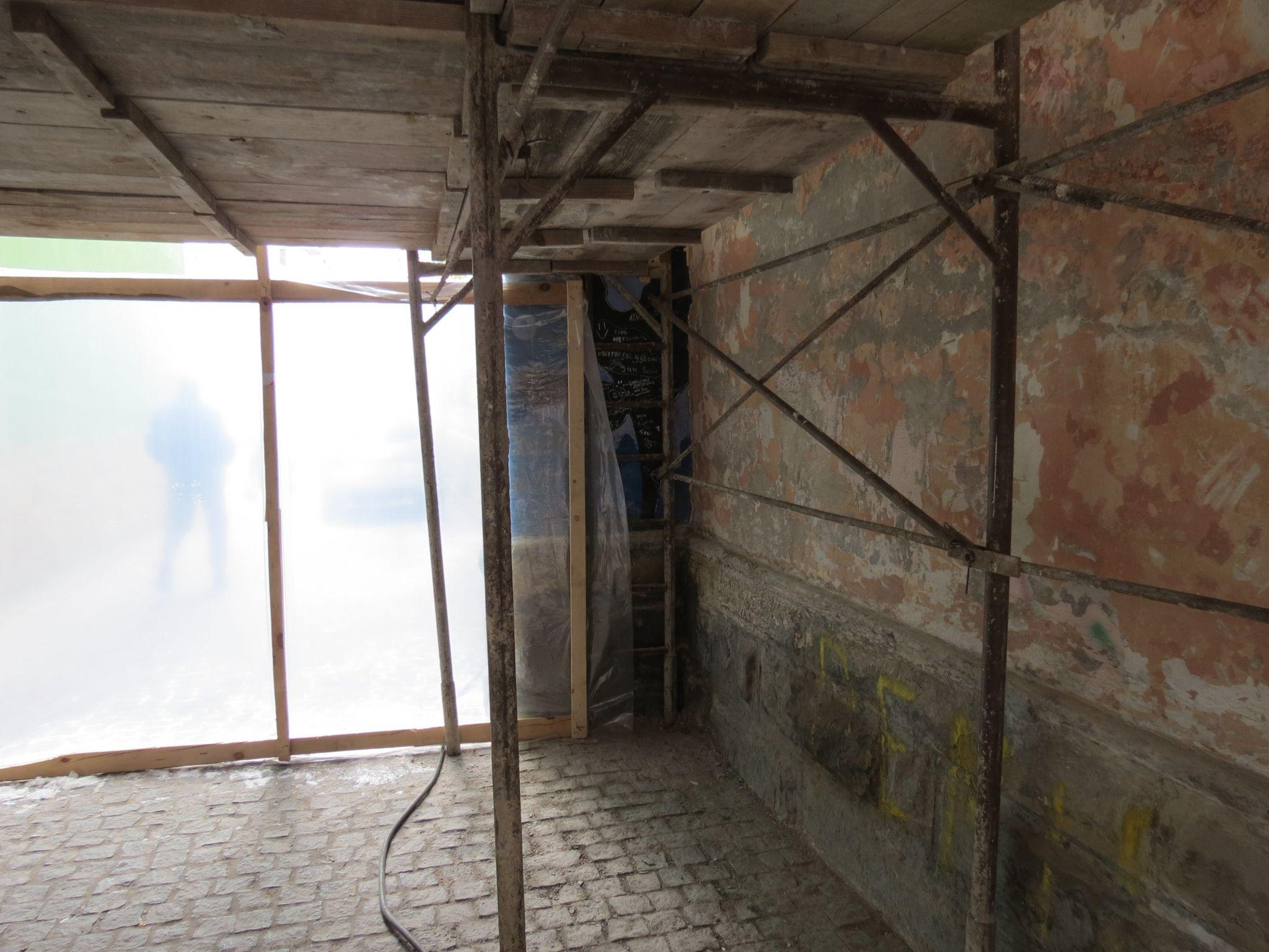 Новини Тернополя - фото з Реставрують арку у центрі Тернополя. Що там намалюють? (ФОТО ДНЯ)