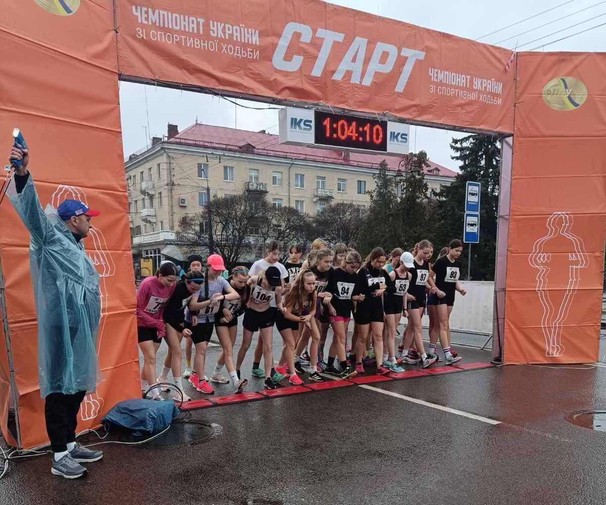 Новини Хмельницького - фото з Скороходи із Хмельниччини успішно виступили на зимовому чемпіонаті