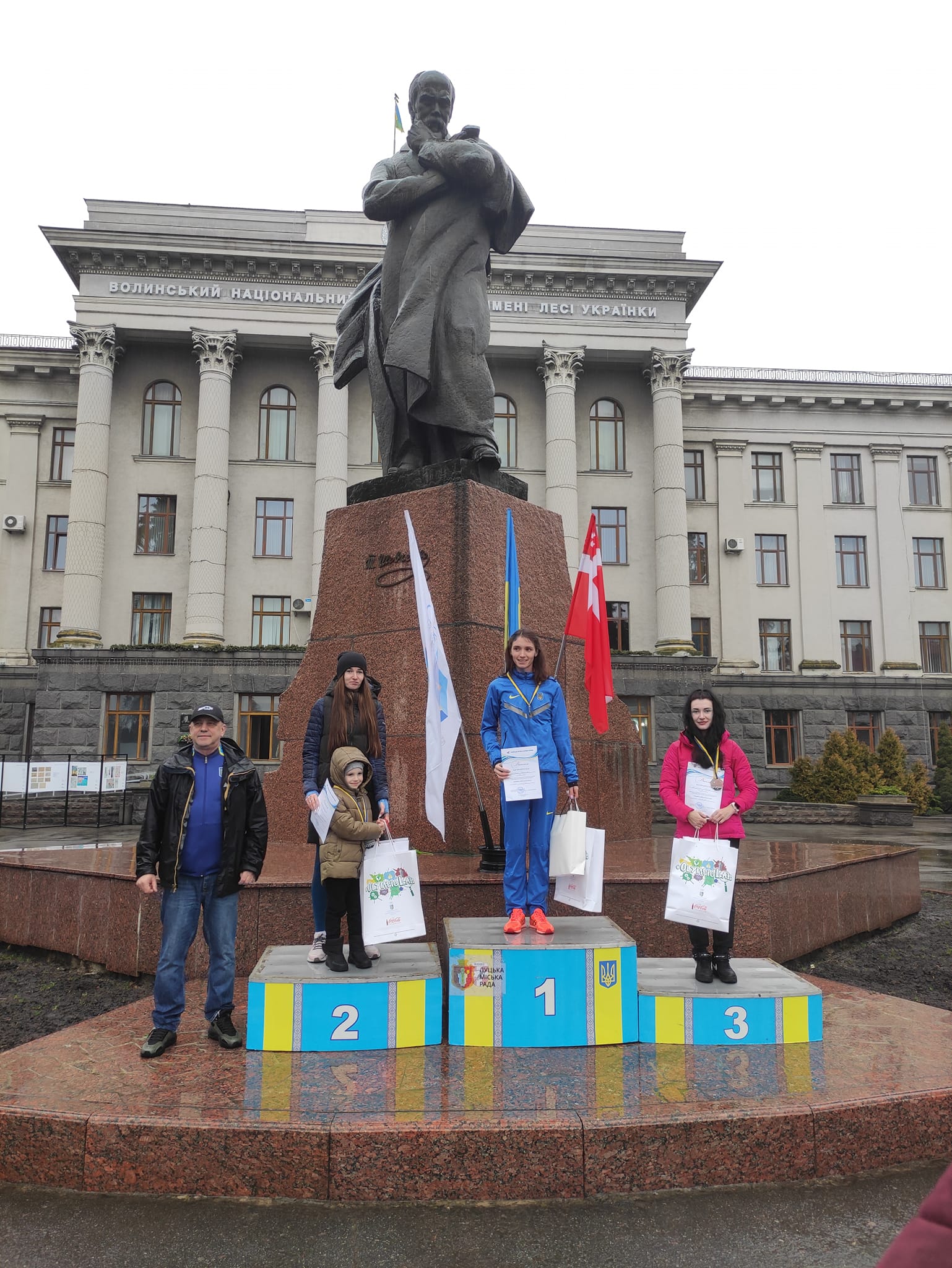 Новини Хмельницького - фото з Скороходи із Хмельниччини успішно виступили на зимовому чемпіонаті