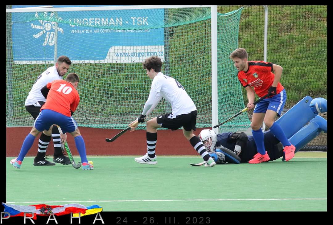 Новини Вінниці - фото з Вінницькі хокеїсти виграли міжнародний турнір у Празі. Боротимуться за вихід до Євроліги