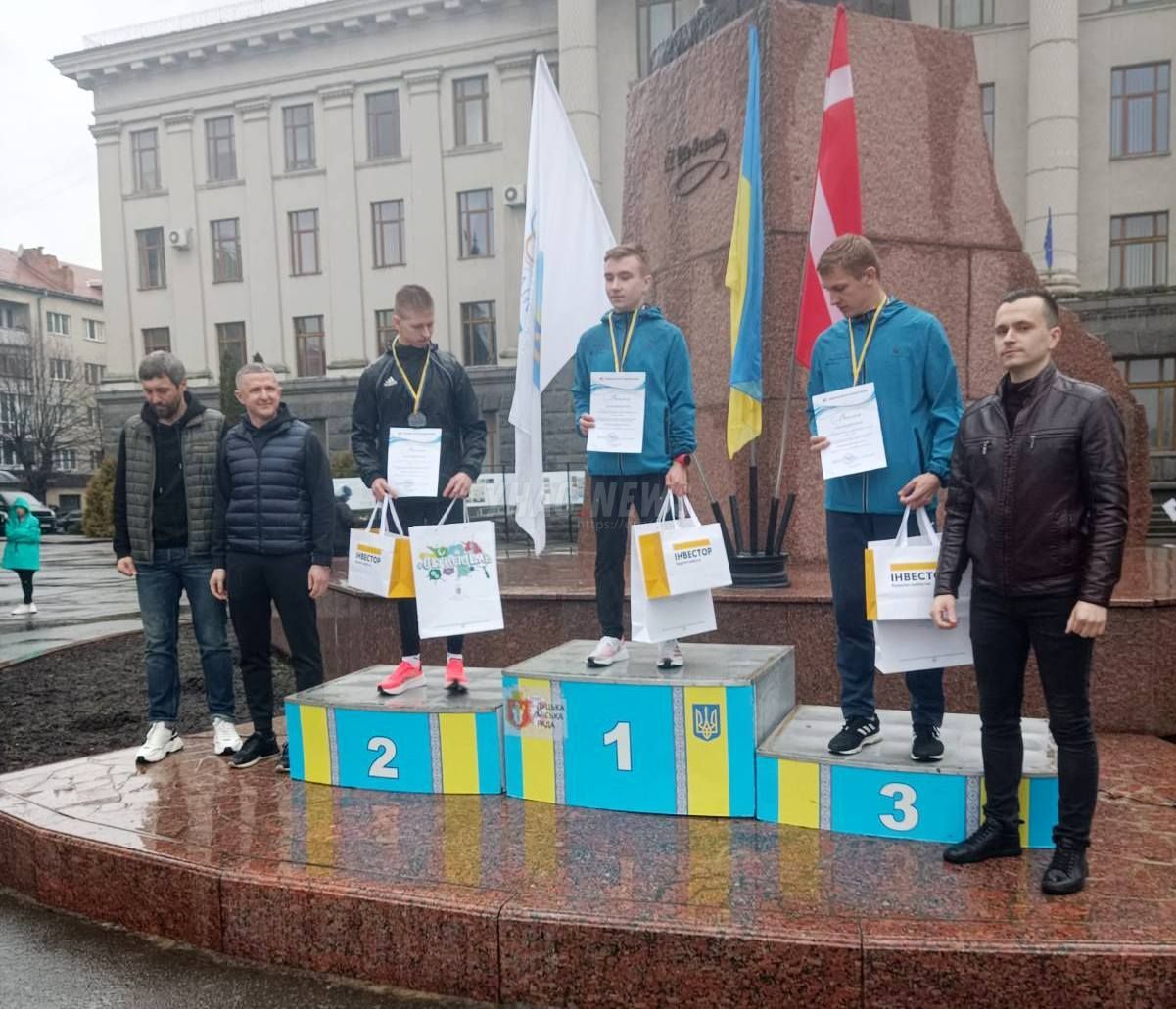 Новини Хмельницького - фото з Скороходи із Хмельниччини успішно виступили на зимовому чемпіонаті