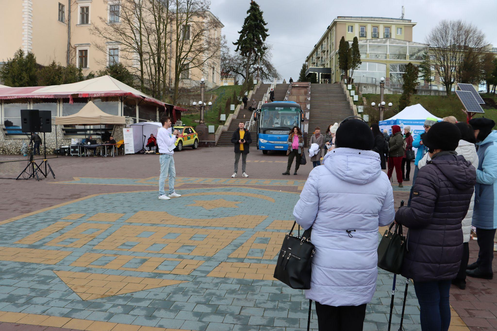 Новини Тернополя - фото з Як тернополяни брали участь у «Здоровій прогулянці» (ФОТОРЕПОРТАЖ)
