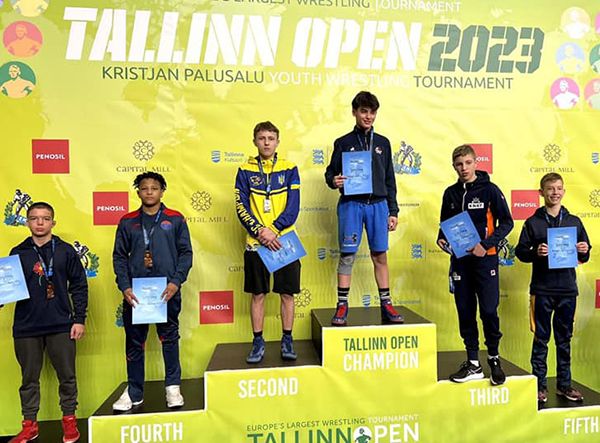 Новини Тернополя - фото з Юні борці зі Збаража та Вишнівця дивували світових лідерів